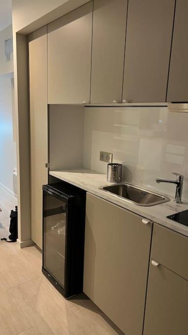 Studio Piscine Partagee Parking Securise Saint-Yrieix-sur-Charente Bagian luar foto