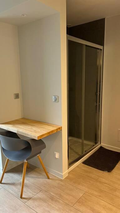 Studio Piscine Partagee Parking Securise Saint-Yrieix-sur-Charente Bagian luar foto